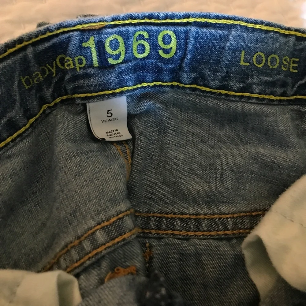 3/$20 BabyGap 1969 -  5 Years (Three Pair Bundle) - Picture 6 of 7